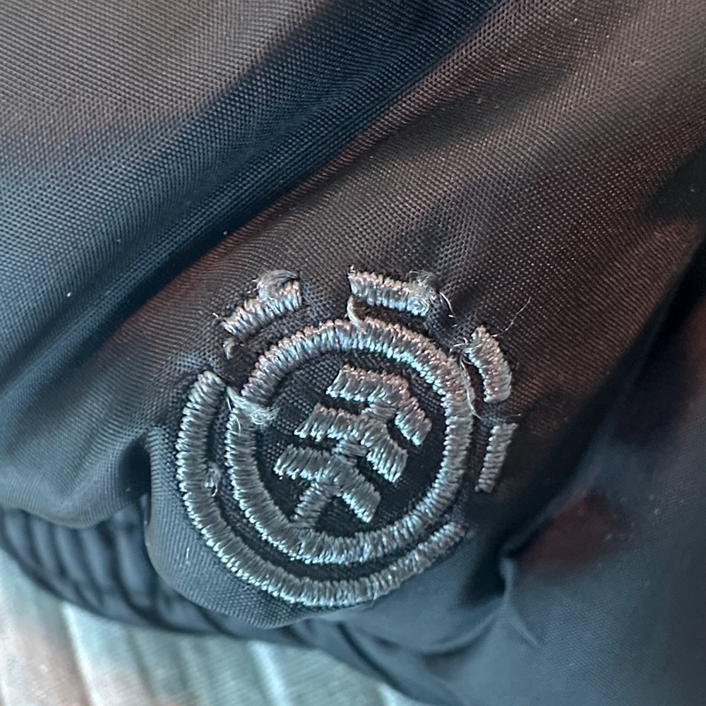 Element Black Puffer Jacket - image 4